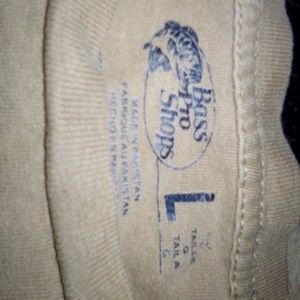 Bass  pro shop tee